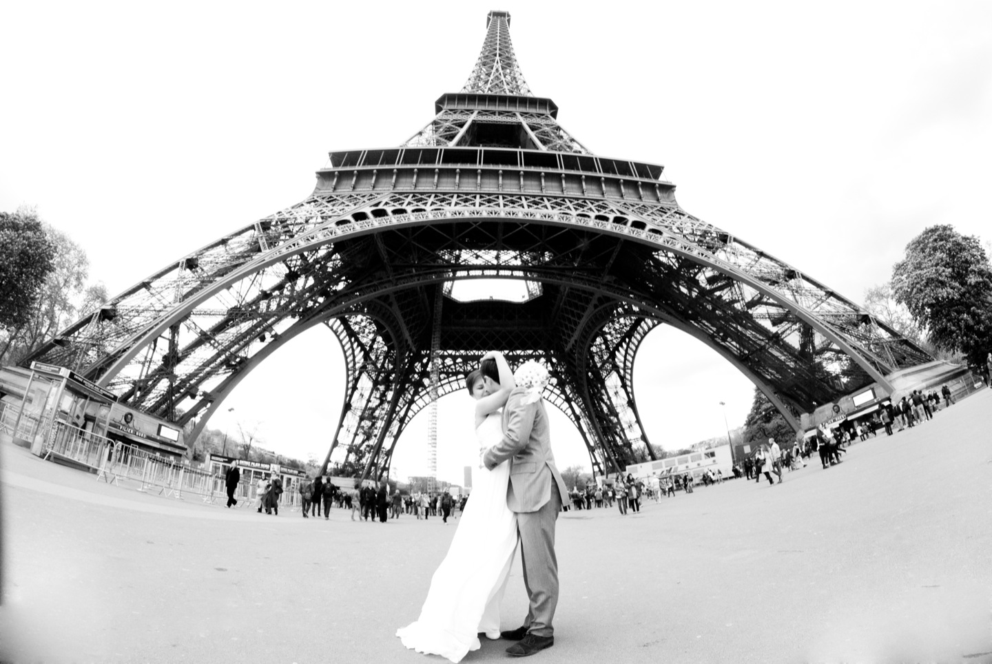 Свадьба в Париже. Фото