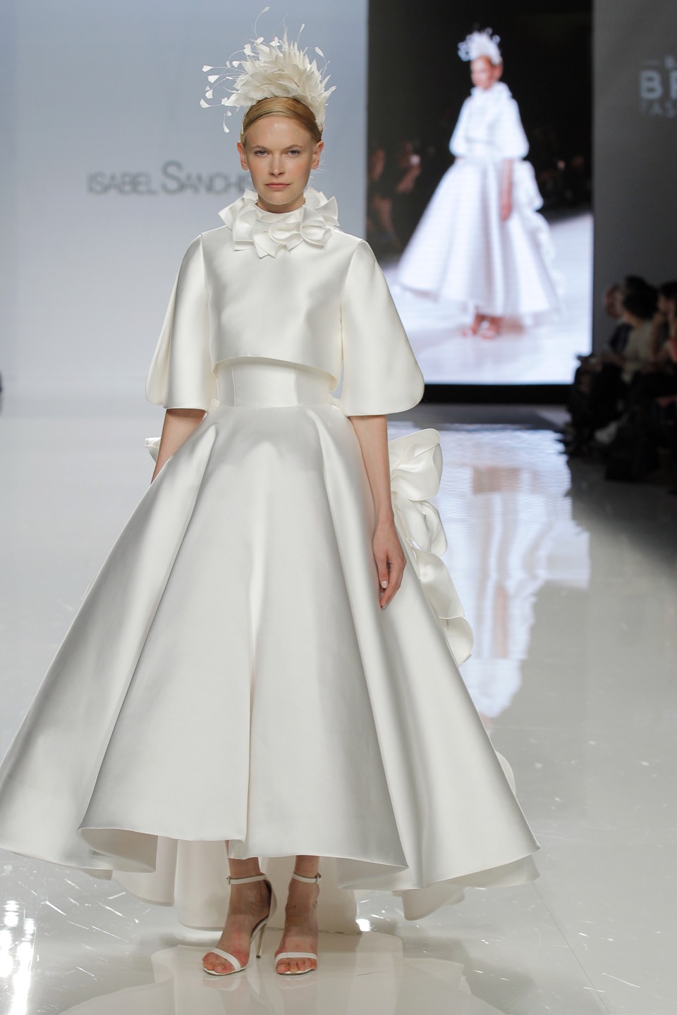 Свадебное платье Isabel Sanchis 2018