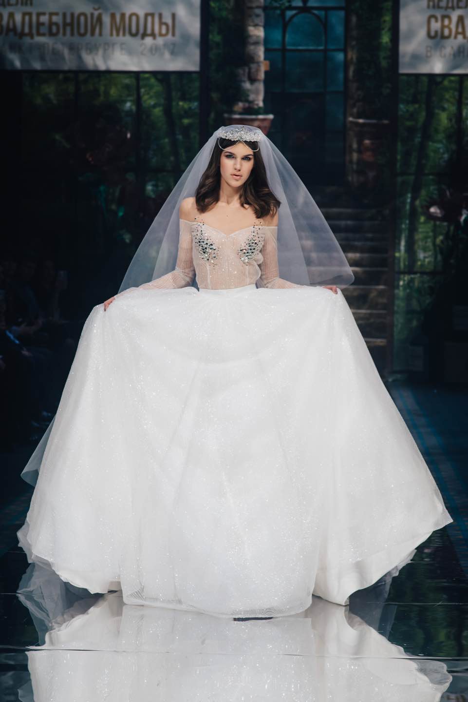 Свадебное платье Amros Atelier 2018