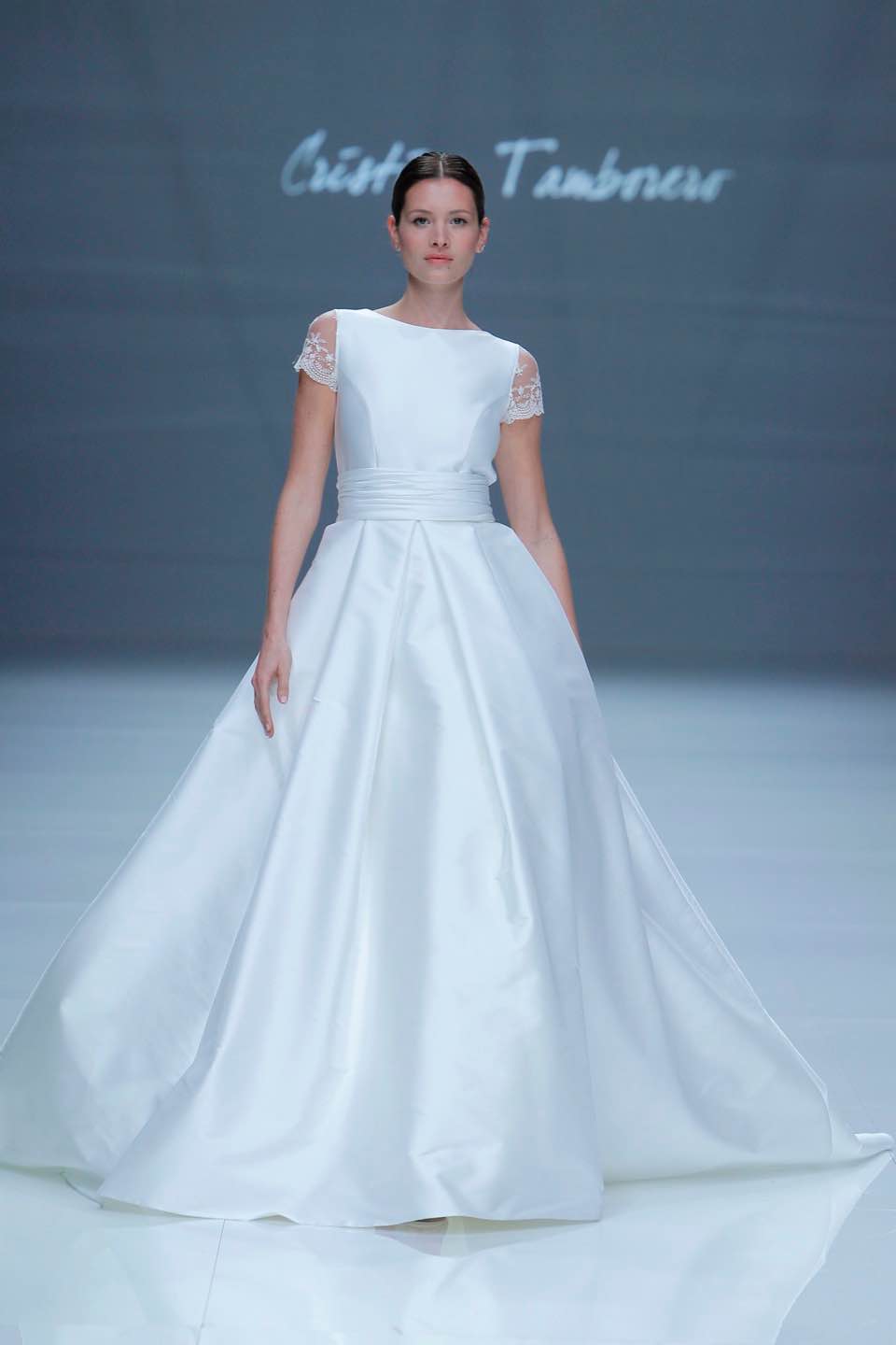 Свадебное платье Cristina Tamborero 2019