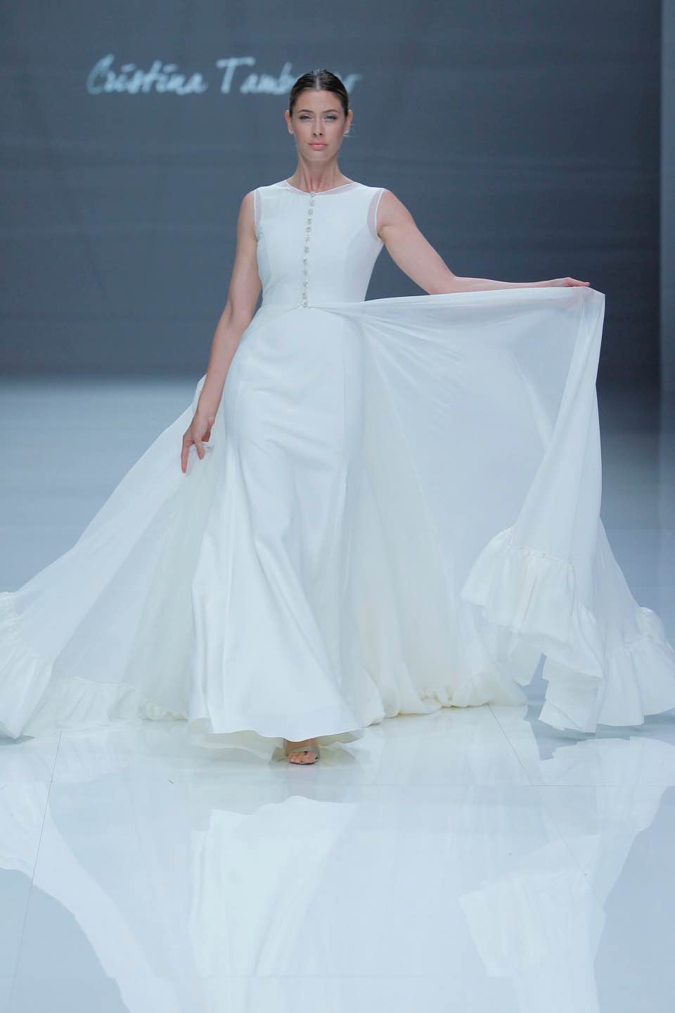 Свадебное платье Cristina Tamborero 2019