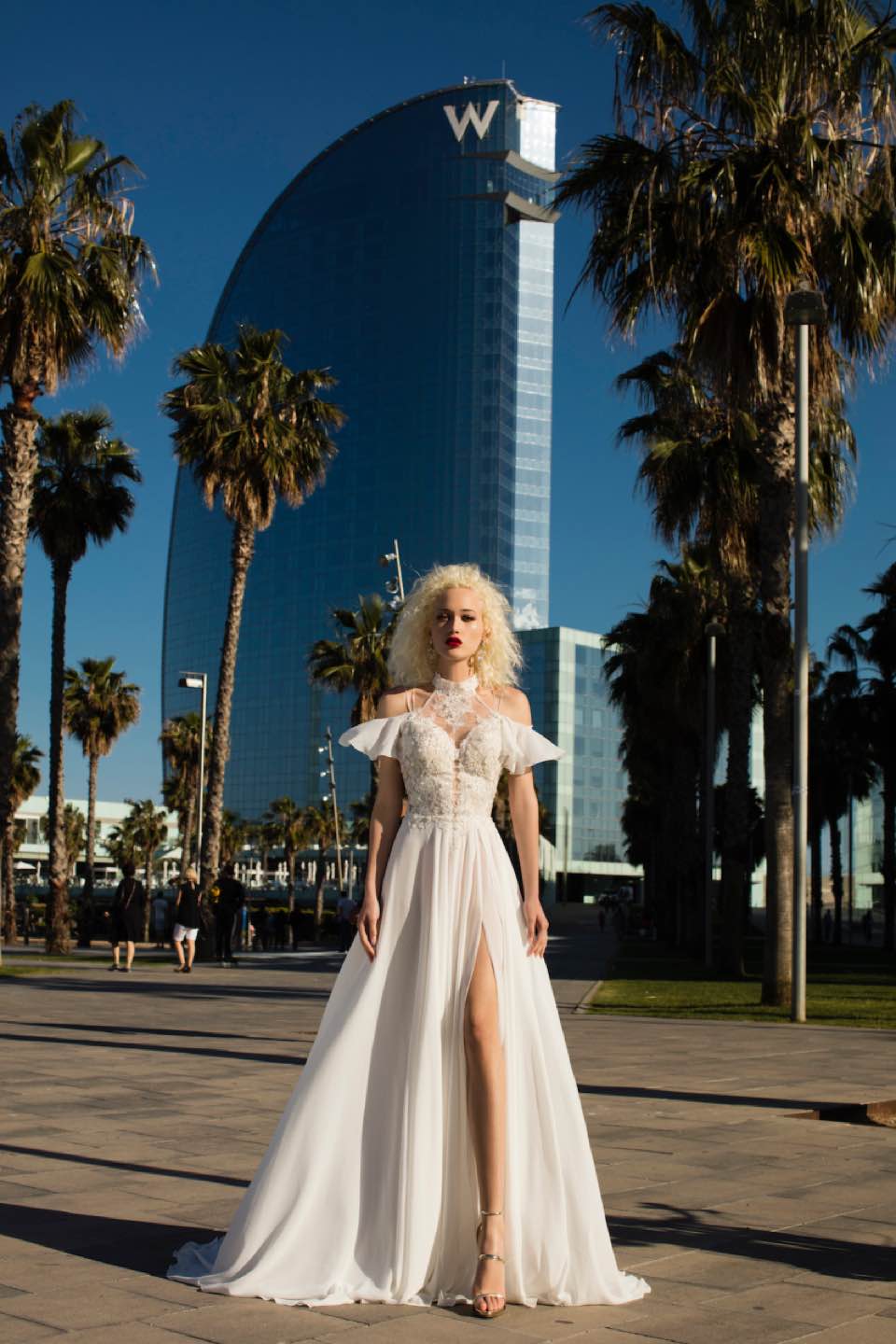 Свадебное платье Daria Karlozi 2019