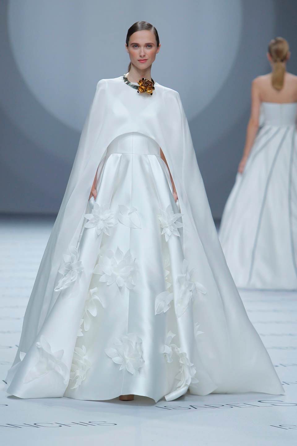 Свадебное платье Isabel Sanchis 2019
