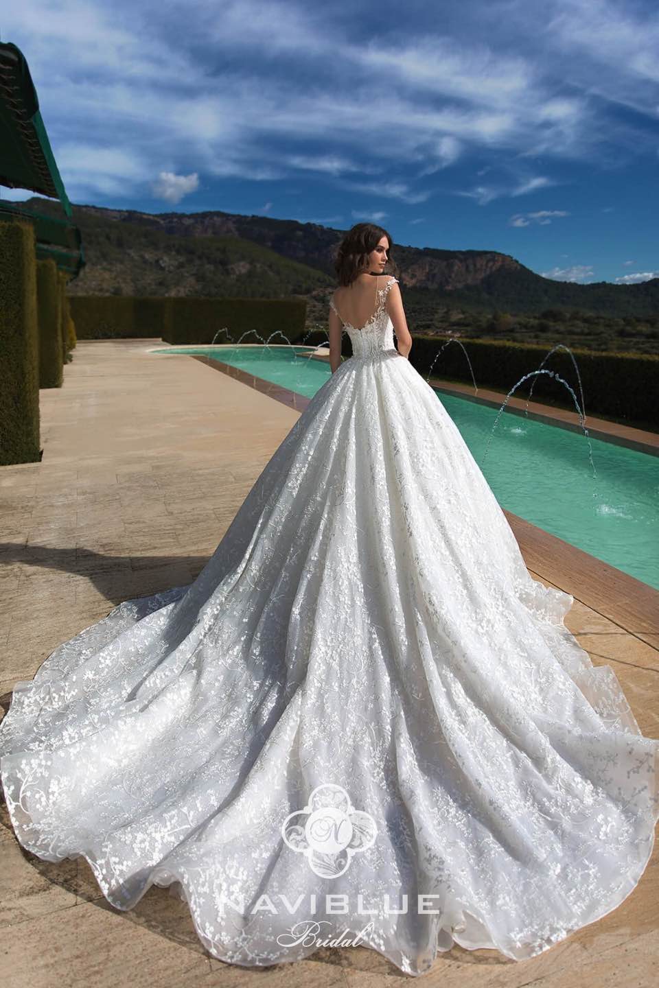 Свадебное платье Naviblue 2019