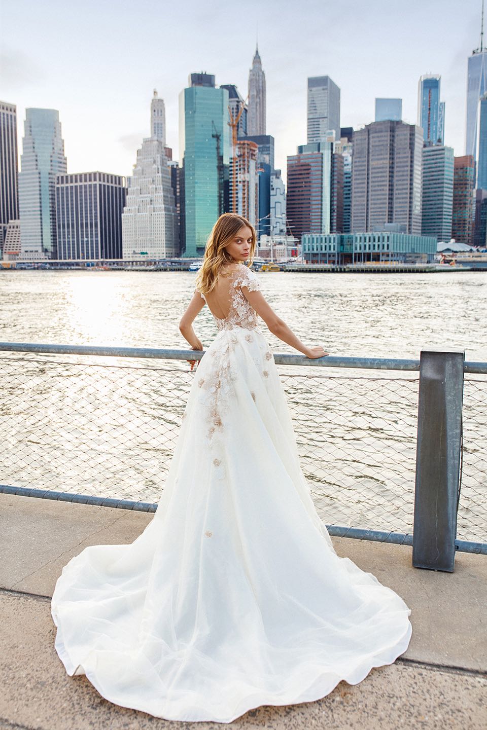 Свадебное платье Eva Lendel 2019